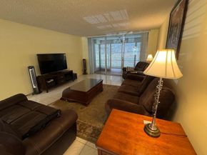 901 Cypress Ter 103, Pompano Beach FL 33069