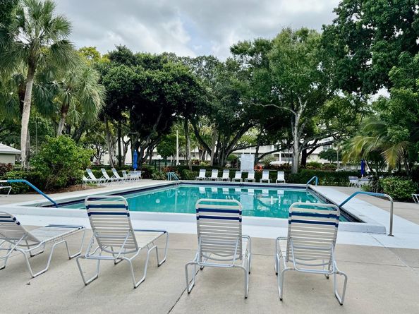 901 Cypress Ter 103, Pompano Beach FL 33069