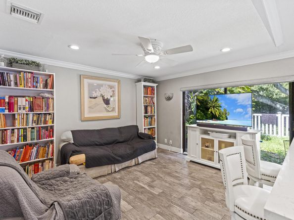 21665 Sutters Lane, Boca Raton FL 33428