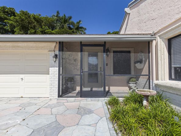 21665 Sutters Lane, Boca Raton FL 33428