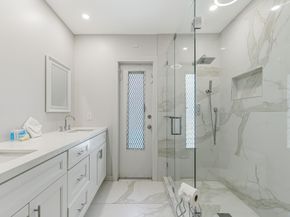 5400 W Park Rd, Hollywood FL 33021