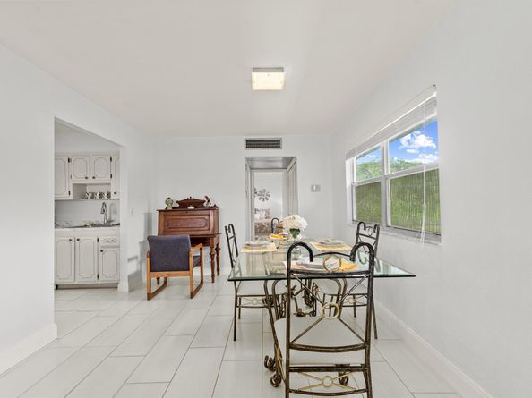 227 Tuscany D, Delray Beach FL 33446