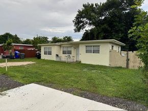 5821 Taft St, Hollywood FL 33021