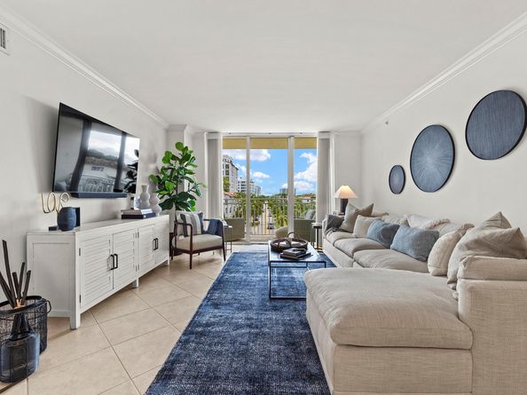 99 SE Mizner Boulevard 403, Boca Raton FL 33432