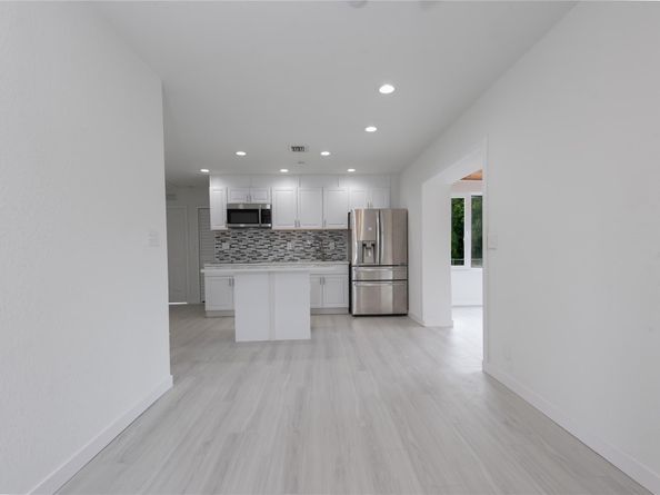 713 SW 4th Ct, Hallandale Beach FL 33009