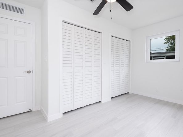 713 SW 4th Ct, Hallandale Beach FL 33009
