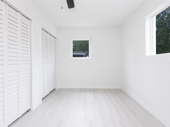 713 SW 4th Ct, Hallandale Beach FL 33009