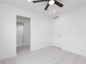 713 SW 4th Ct, Hallandale Beach FL 33009