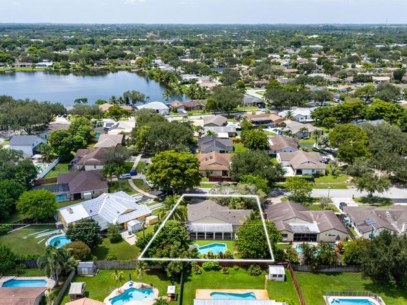 5340 SW 115th Avenue, Cooper City FL 33330