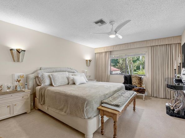 7481 Bondsberry Court, Boca Raton FL 33434