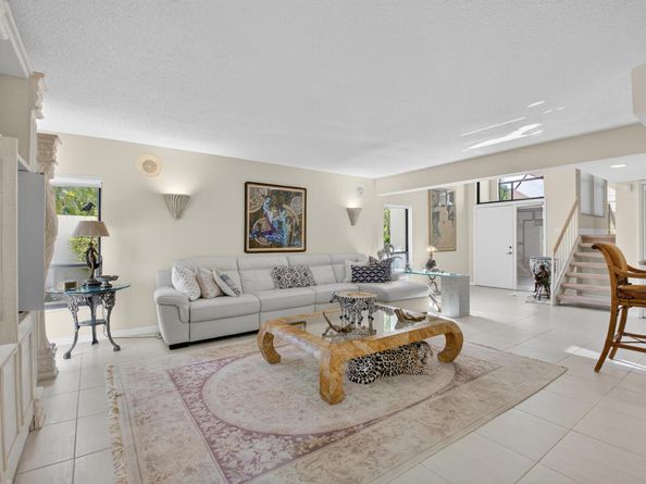 7481 Bondsberry Court, Boca Raton FL 33434