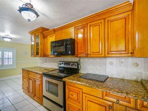 4350 NW 61st St, Fort Lauderdale FL 33319