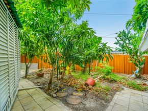 4350 NW 61st St, Fort Lauderdale FL 33319