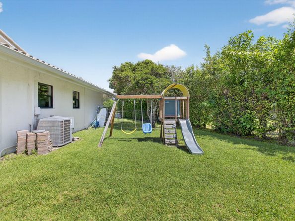 3541 Pine Lake Court, Delray Beach FL 33445