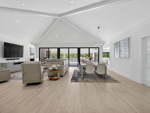 3541 Pine Lake Court, Delray Beach FL 33445