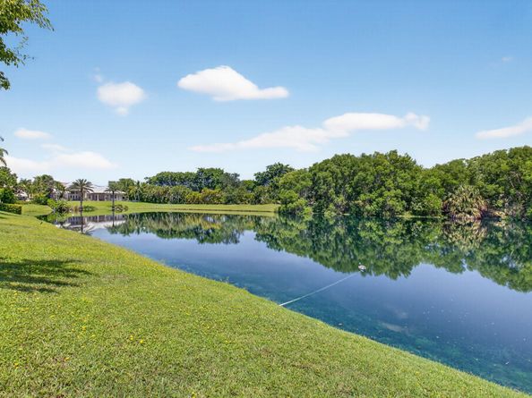 3541 Pine Lake Court, Delray Beach FL 33445