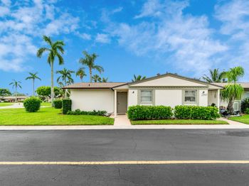 2893 Crosley Drive W