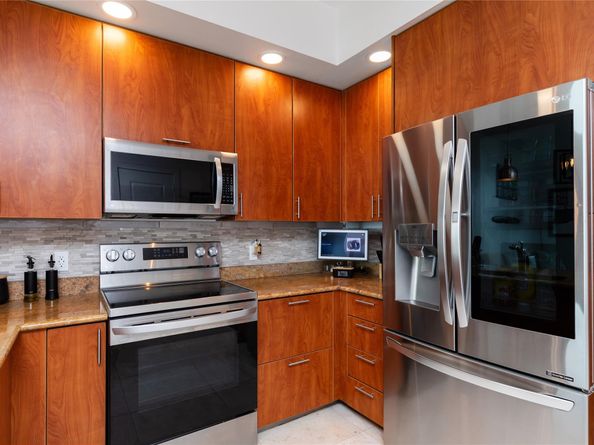 315 NE 3rd Ave 1808, Fort Lauderdale FL 33301