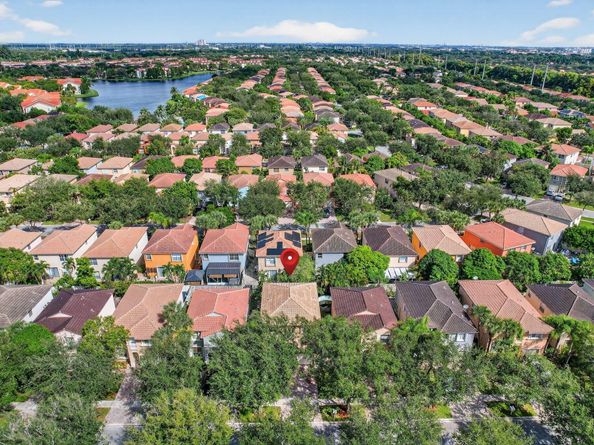 4083 Lake Tahoe Circle, West Palm Beach FL 33409