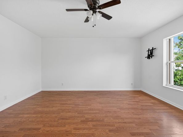 4083 Lake Tahoe Circle, West Palm Beach FL 33409
