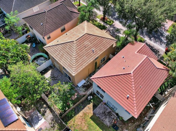 4083 Lake Tahoe Circle, West Palm Beach FL 33409