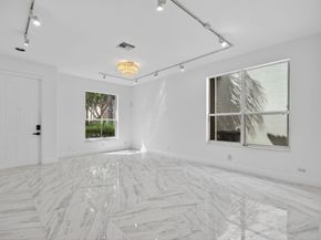 4083 Lake Tahoe Circle, West Palm Beach FL 33409