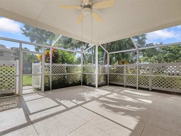 5203 Wheatley Ct, Boynton Beach FL 33436