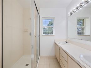 5203 Wheatley Ct, Boynton Beach FL 33436