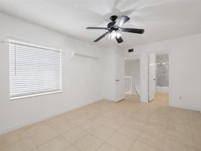 5203 Wheatley Ct, Boynton Beach FL 33436