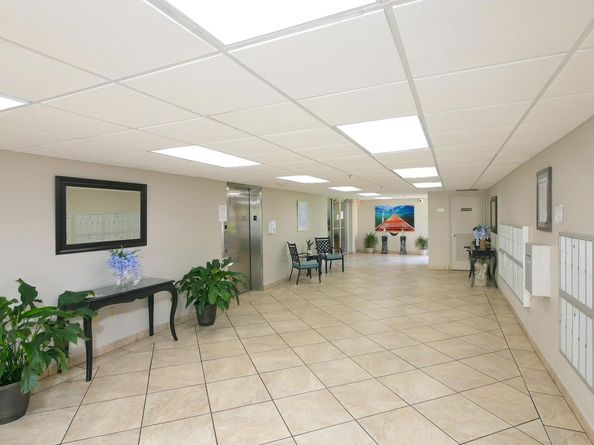 3910 Inverrary Blvd 805B, Lauderhill FL 33319