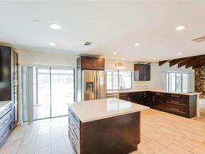 9468 NW 2nd St, Coral Springs FL 33071