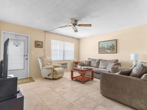 2106 NE 56th Ct 204, Fort Lauderdale FL 33308