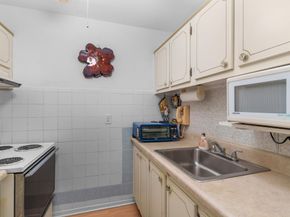 2106 NE 56th Ct 204, Fort Lauderdale FL 33308