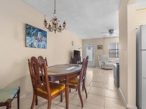 2106 NE 56th Ct 204, Fort Lauderdale FL 33308