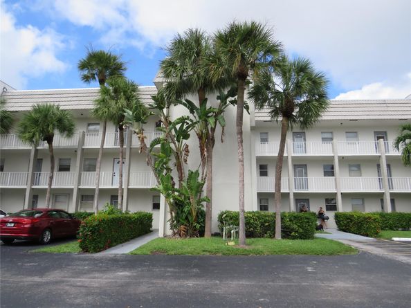 8460 Sunrise Lakes Blvd 307, Sunrise FL 33322