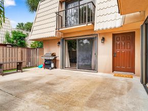 6818 68th Way, West Palm Beach FL 33409