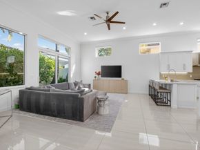 6270 NW 43rd Terrace, Boca Raton FL 33496