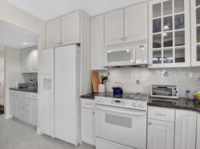 19629 Bay Cove Drive, Boca Raton FL 33434