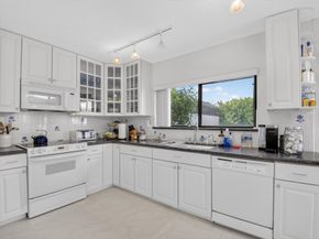 19629 Bay Cove Drive, Boca Raton FL 33434