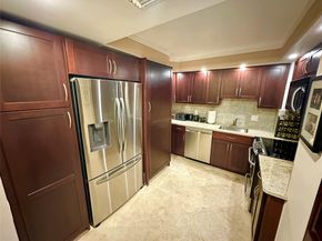 1 Las Olas Circle 605, Fort Lauderdale FL 33316