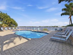 125 Barefoot Cove, Hypoluxo FL 33462