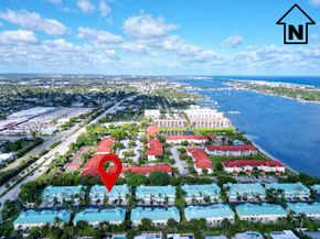 125 Barefoot Cove, Hypoluxo FL 33462