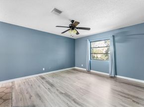 5321 Poppy Place 203, Delray Beach FL 33484