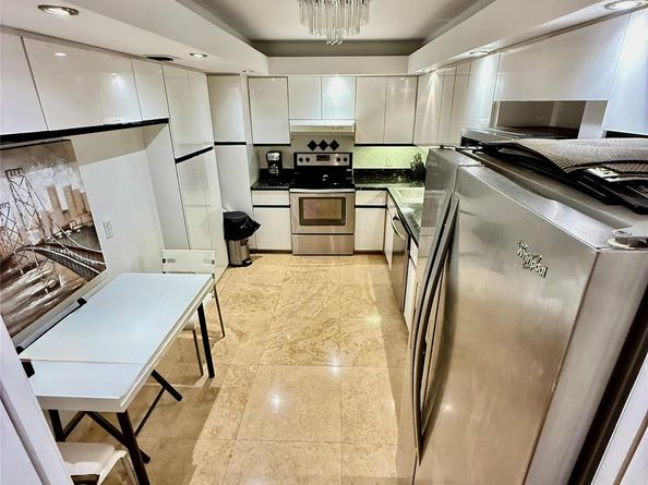 3010 N Course Dr 106, Pompano Beach FL 33069