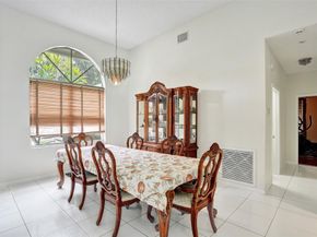 6411 NW 41st St, Coral Springs FL 33067