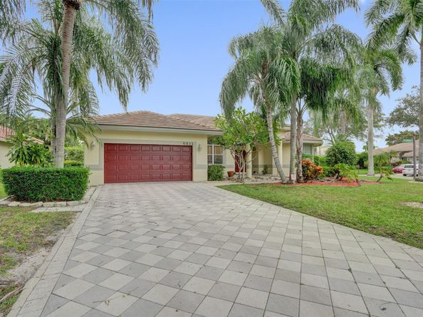 6411 NW 41st St, Coral Springs FL 33067