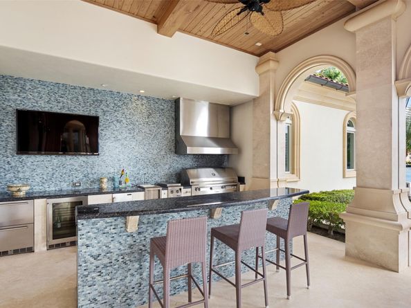 2716 Aqua Vista Blvd, Fort Lauderdale FL 33301