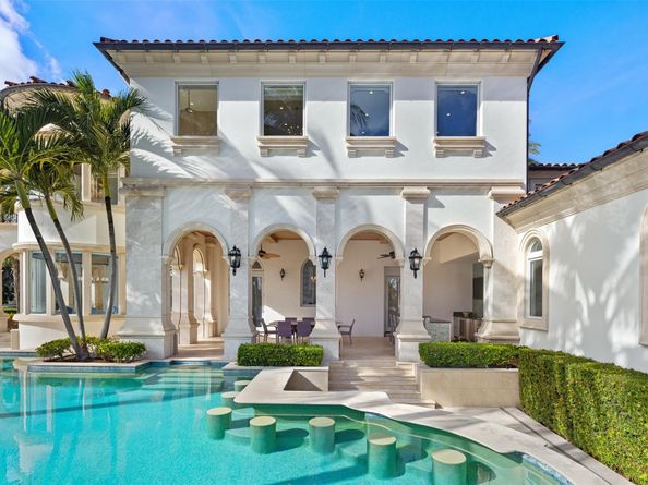 2716 Aqua Vista Blvd, Fort Lauderdale FL 33301