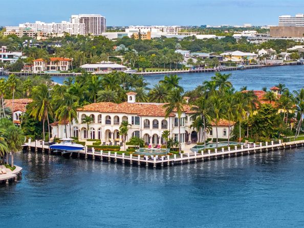 2716 Aqua Vista Blvd, Fort Lauderdale FL 33301