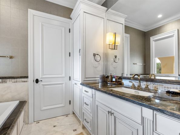 2716 Aqua Vista Blvd, Fort Lauderdale FL 33301